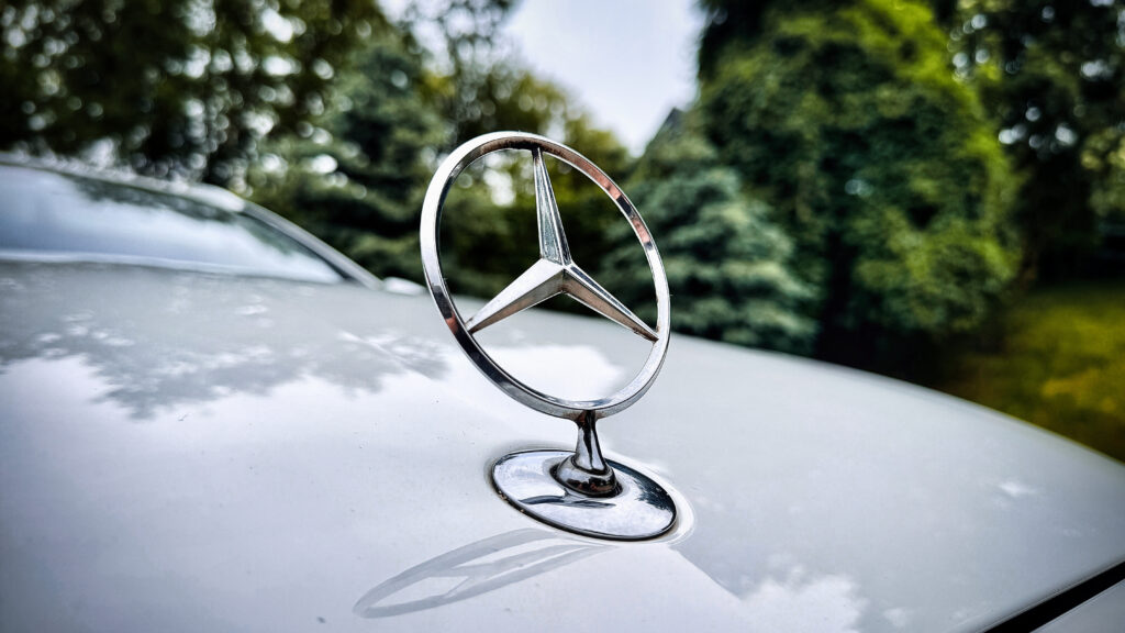 Mercedes Benz