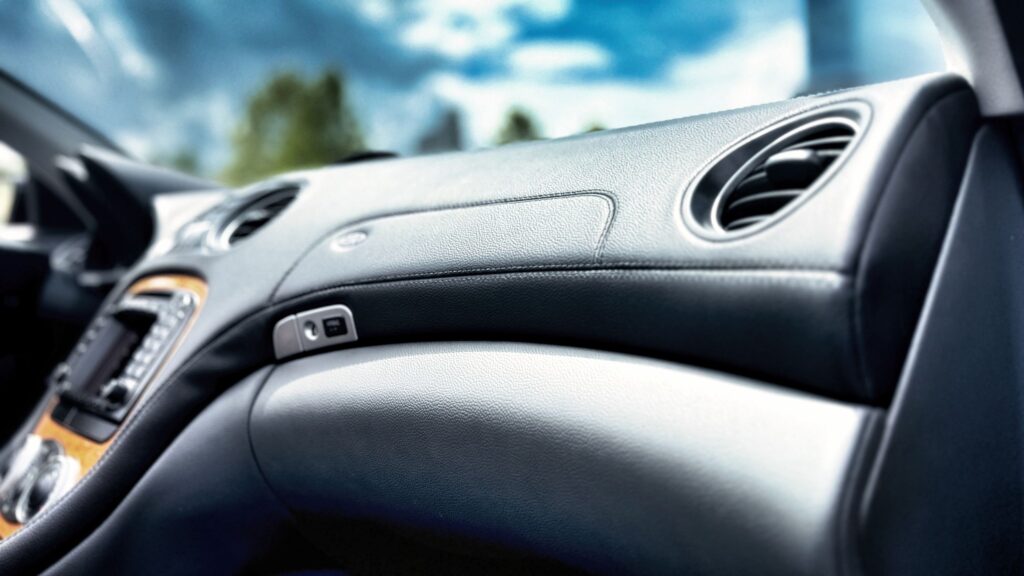 17 ekskluzywne wnętrze Mercedesa