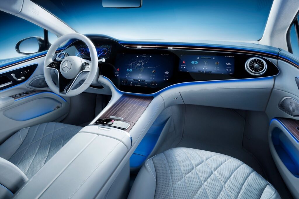 20 mercedes-eqs-wnetrze-21C0123_012 przyszłość motoryzacji