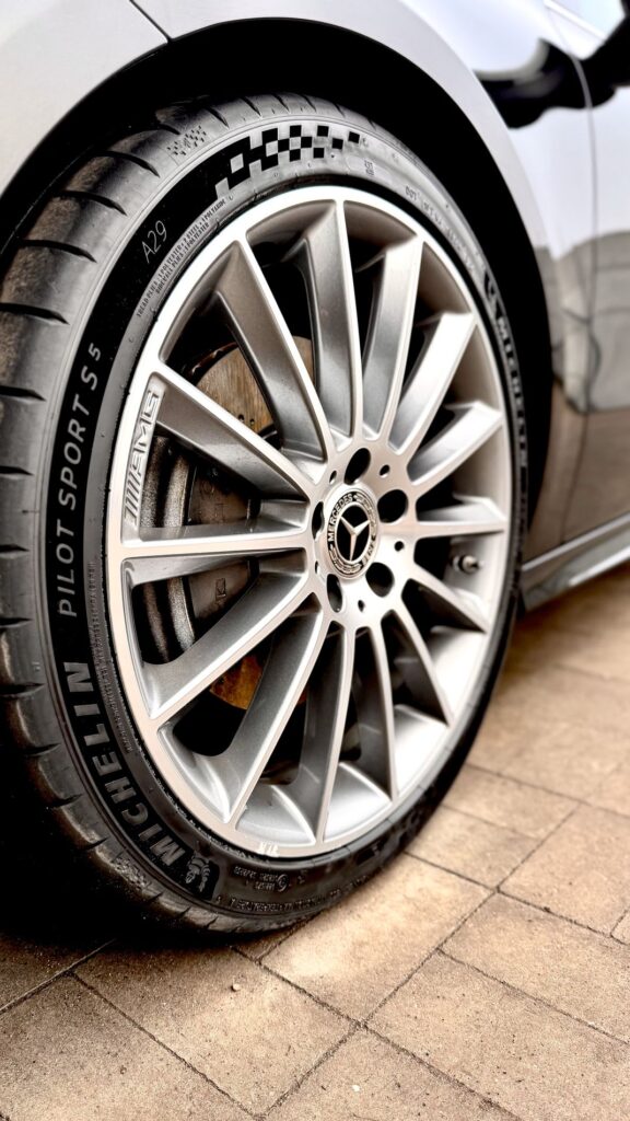 Mercedes CLA 200 4Matic AMG Line