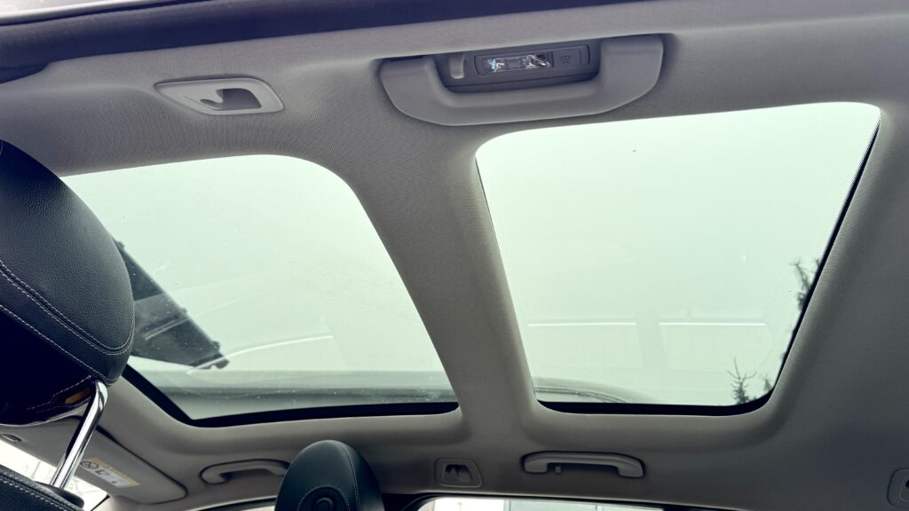 Mercedes dach panoramiczny